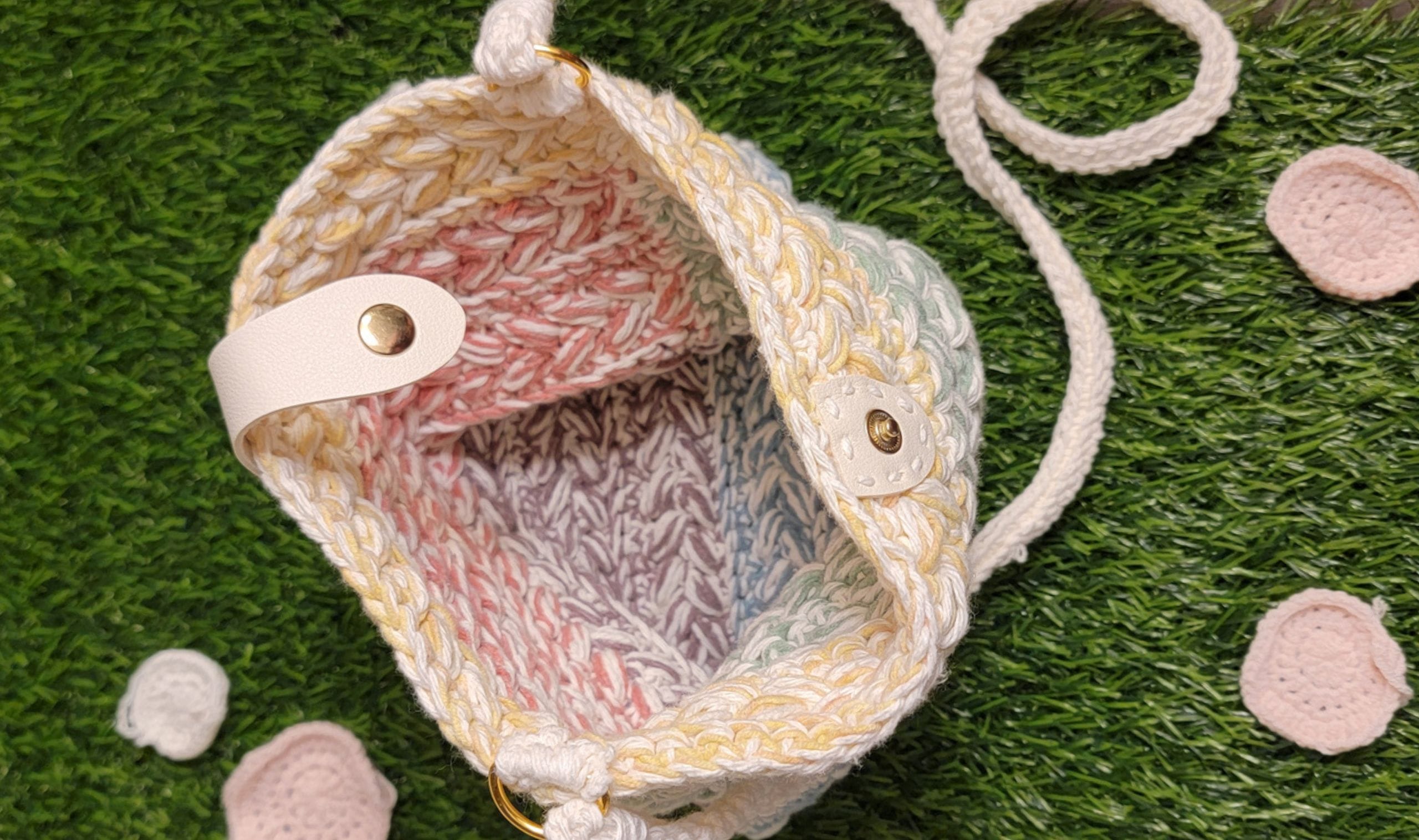 Spring Maker Bundle: Rainbow Purse - Image 3
