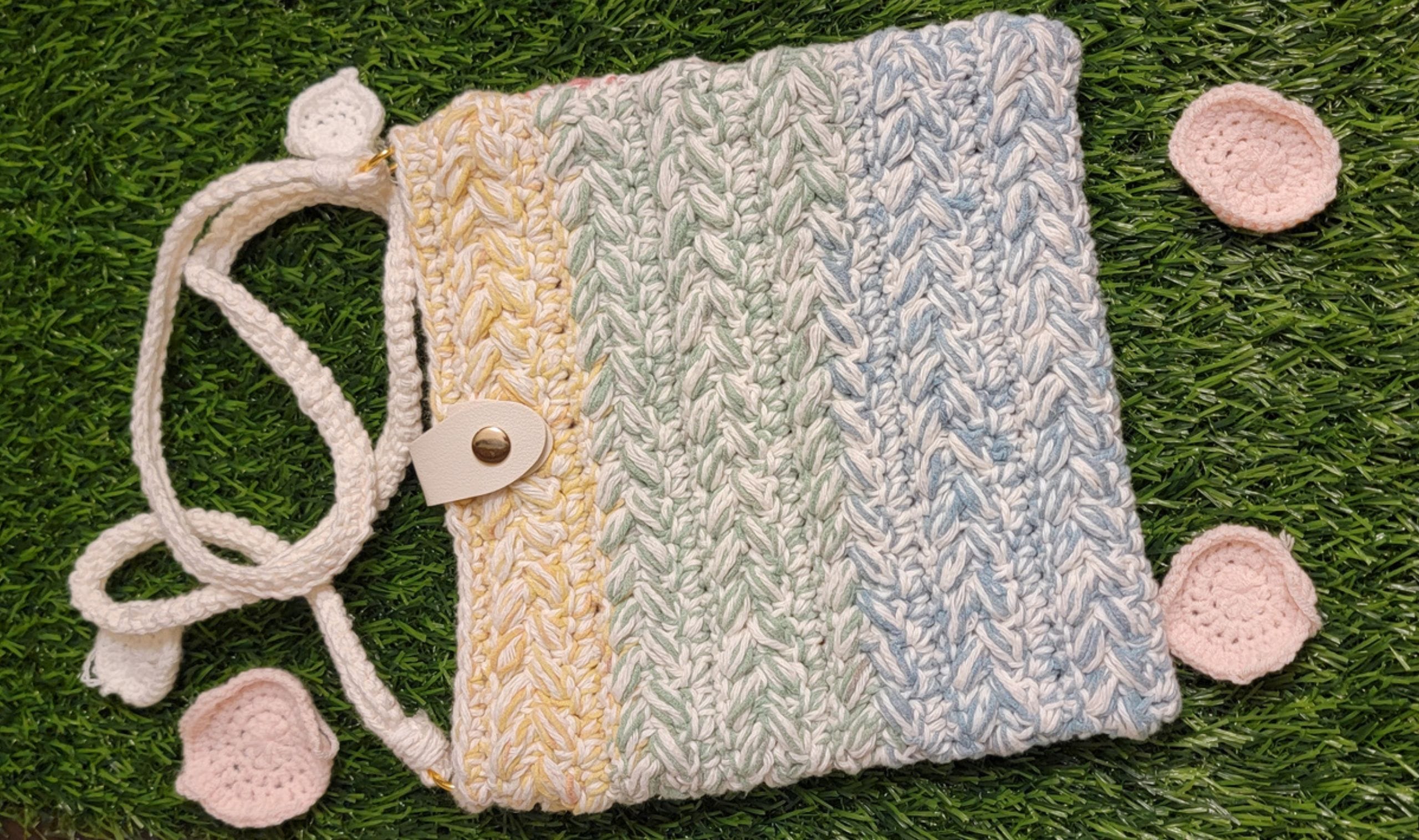 Spring Maker Bundle: Rainbow Purse - Image 1