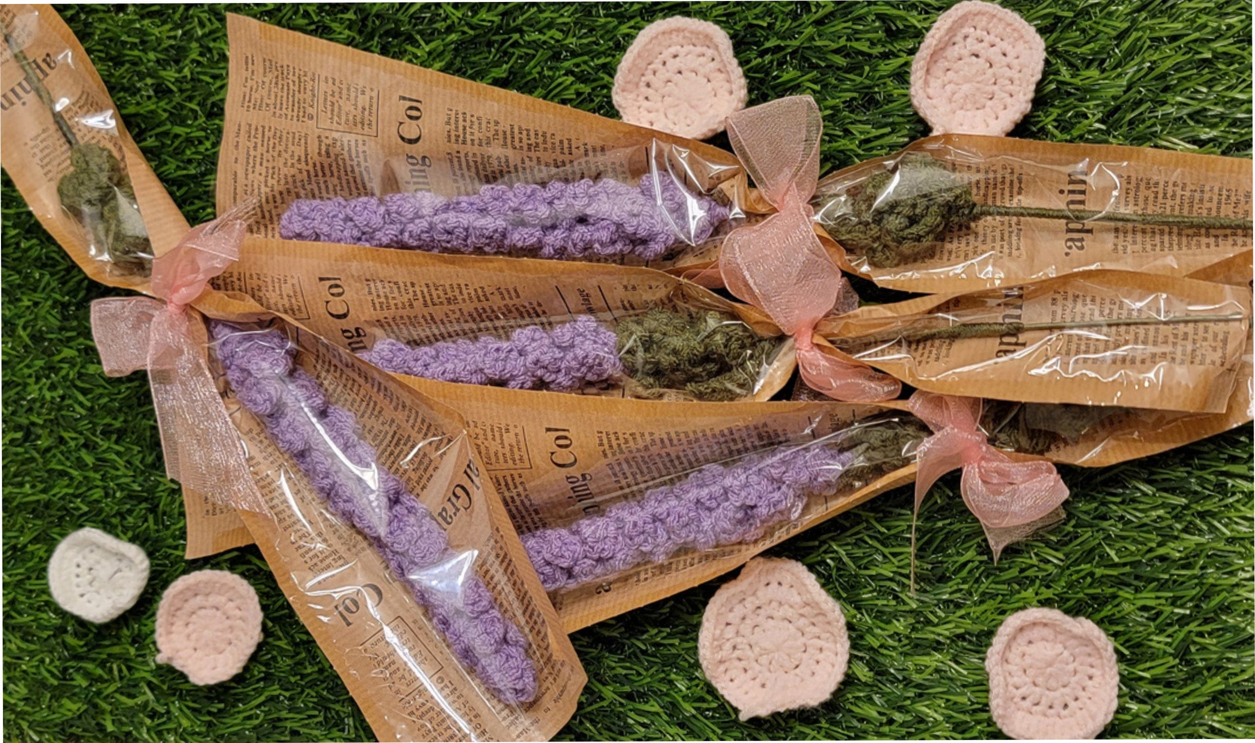 Spring Maker: Single Lavender Flower - Image 1